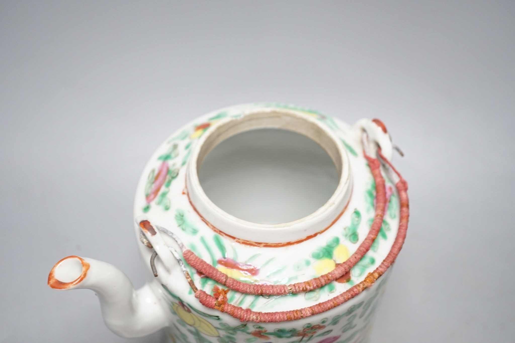 A Chinese famille rose teapot, a similar bowl and an enamelled porcelain jug (3)